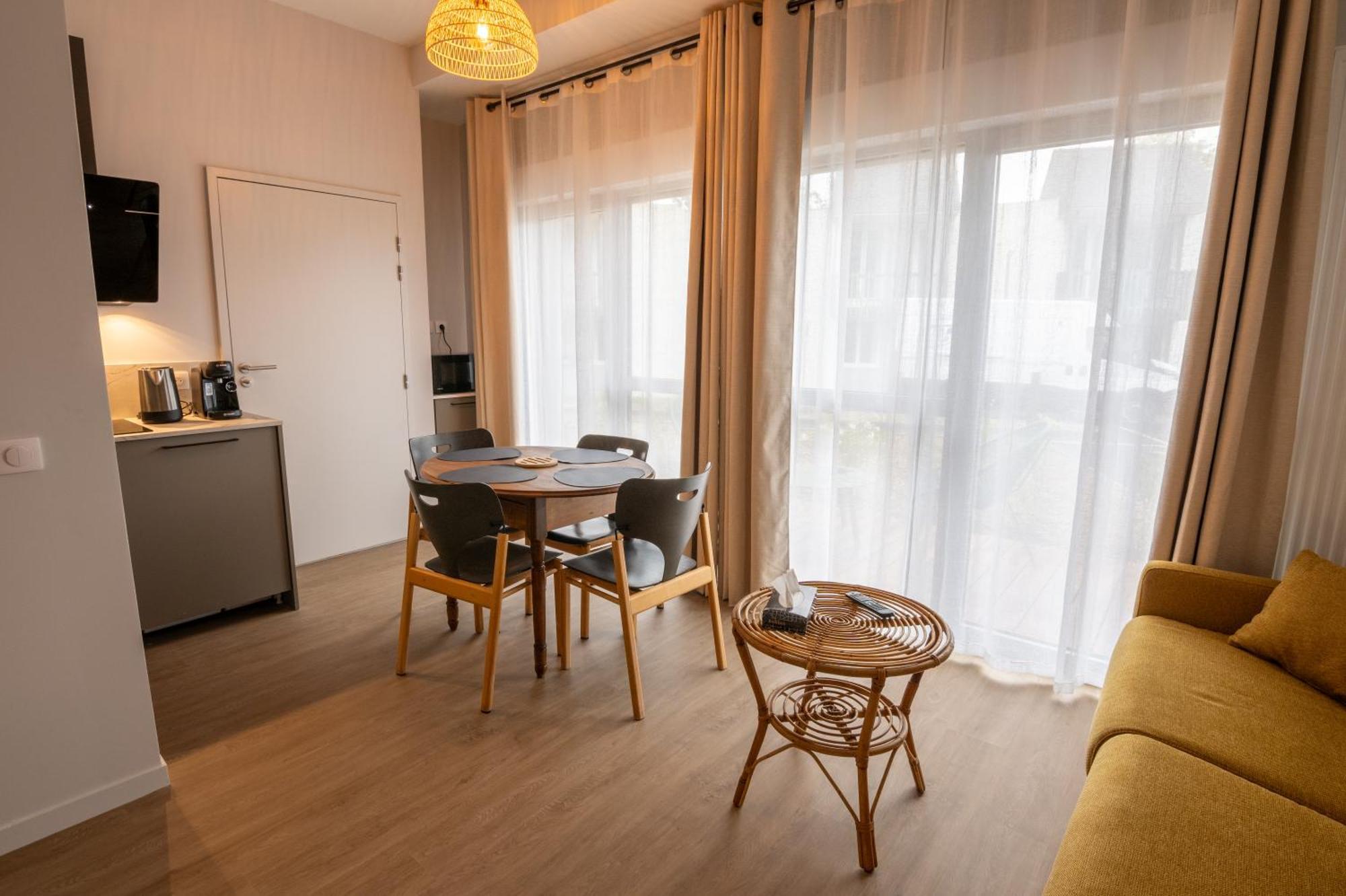 The Originals City, Ara Hotel, Landerneau Buitenkant foto