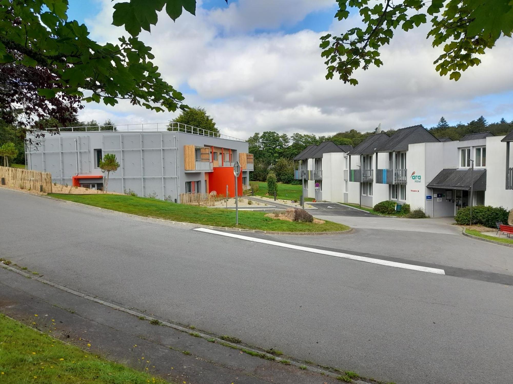 The Originals City, Ara Hotel, Landerneau Buitenkant foto